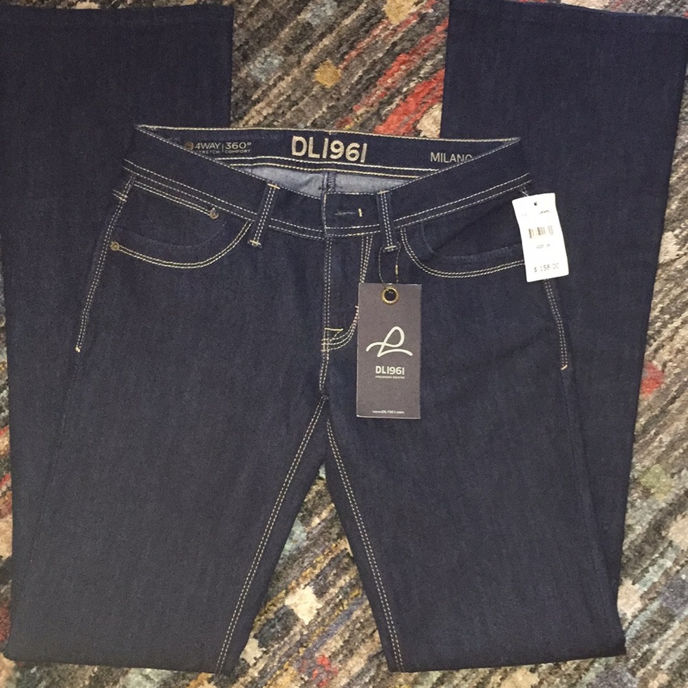 New w/tag DL1961 Milano 360 Boot Jean - Size 26